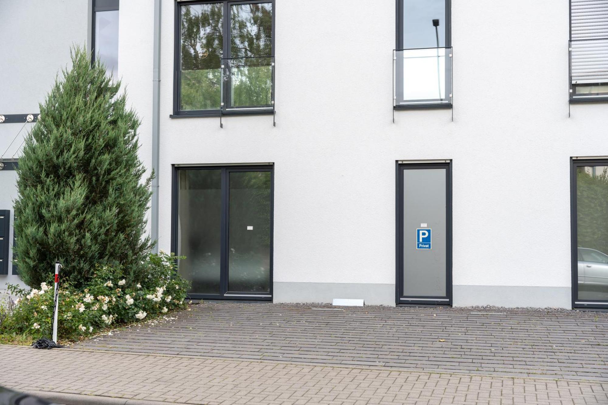 Zentral - Fuer 6 - 2X Frei Parken - Terrasse Appartement Gießen Buitenkant foto